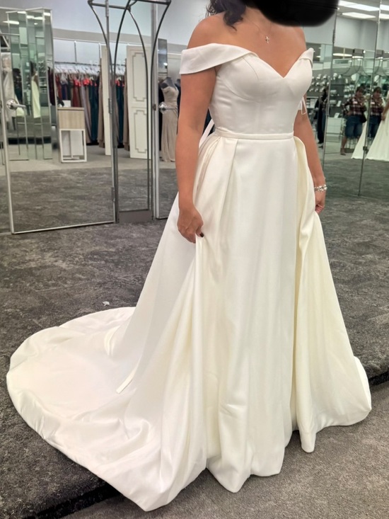 David's Bridal Dresses & Skirts - David’s Bridal Off-Shoulder Satin A-Line Bridal Gown in Ivory
